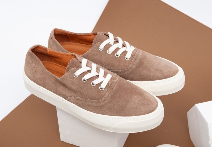 Giày Bold Suede Sneaker 